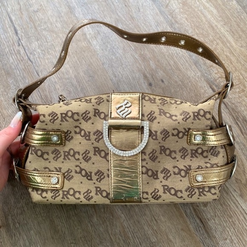 ROCA AND WEAR VINTAGE BAG IN PERFECT CONDITION!